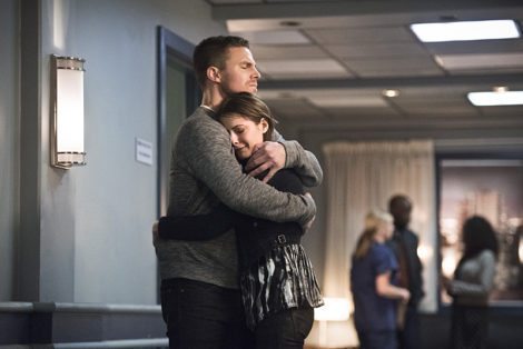 Arrow -- "Canary Cry" -- Image AR419a_0049b.jpg -- Pictured (L-R): Stephen Amell as Oliver Queen and Willa Holland as Thea Queen -- Photo: Dean Buscher/The CW -- ÃÂ© 2016 The CW Network, LLC. All Rights Reserved.