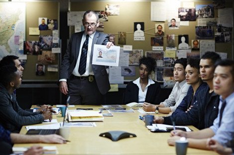 HUNTERS -- "The Beginning & The End" Episode 101 -- Pictured: (l-r) Lewis Fitz-Gerald as Truss Jackson, Britne Oldford as Allison Regan -- (Photo by: Narelle Portanier/Syfy)