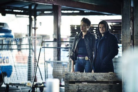 HUNTERS -- "Messages" Episode 102 -- Pictured: (l-r) Britne Oldford as Allison Regan, Nathan Phillips as Flynn Carroll -- (Photo by: Ben King/Syfy)