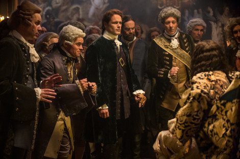 Nothing like an audience of French men to help you destress when you're constipated. [STARZ]